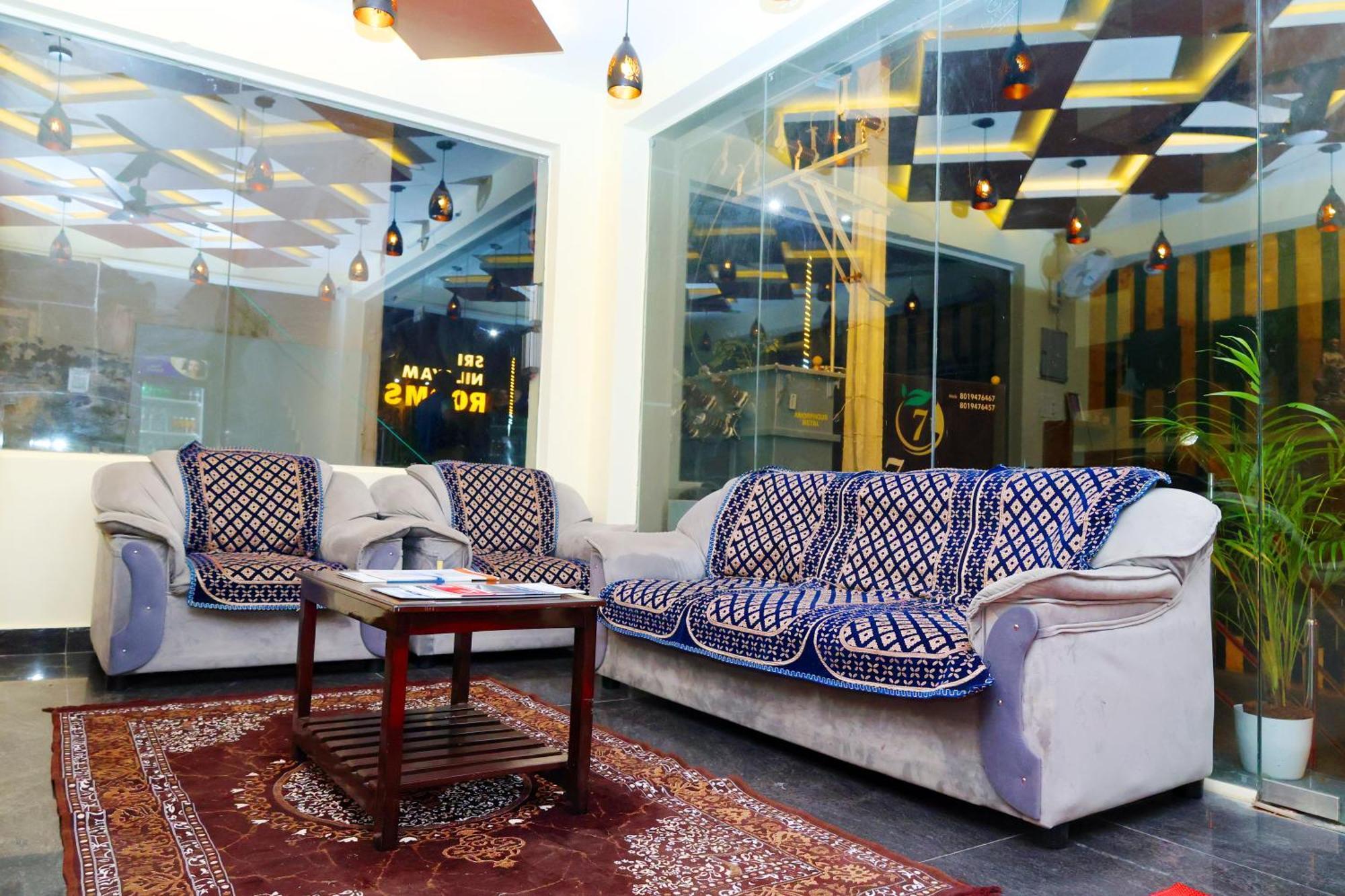 Sri Nilayam Inn Tirupati Buitenkant foto
